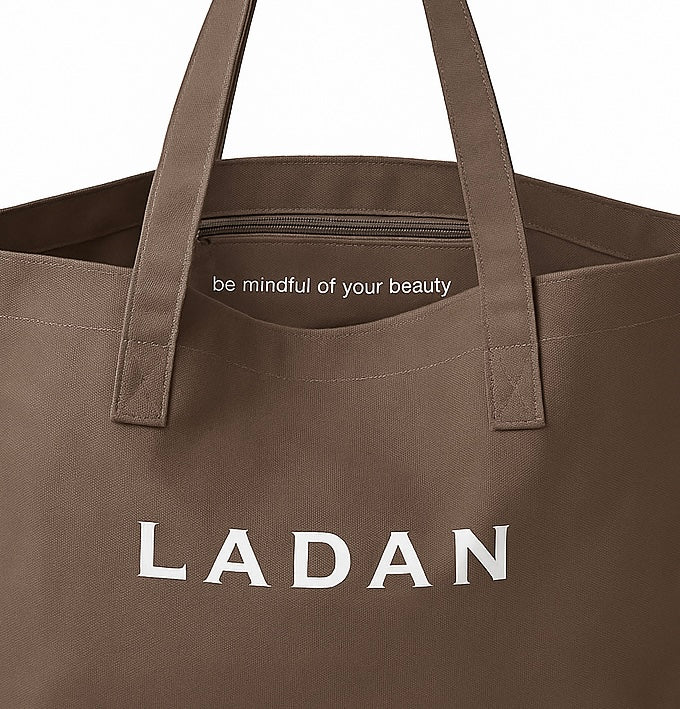 OVERSIZED EVERYTHING TOTE