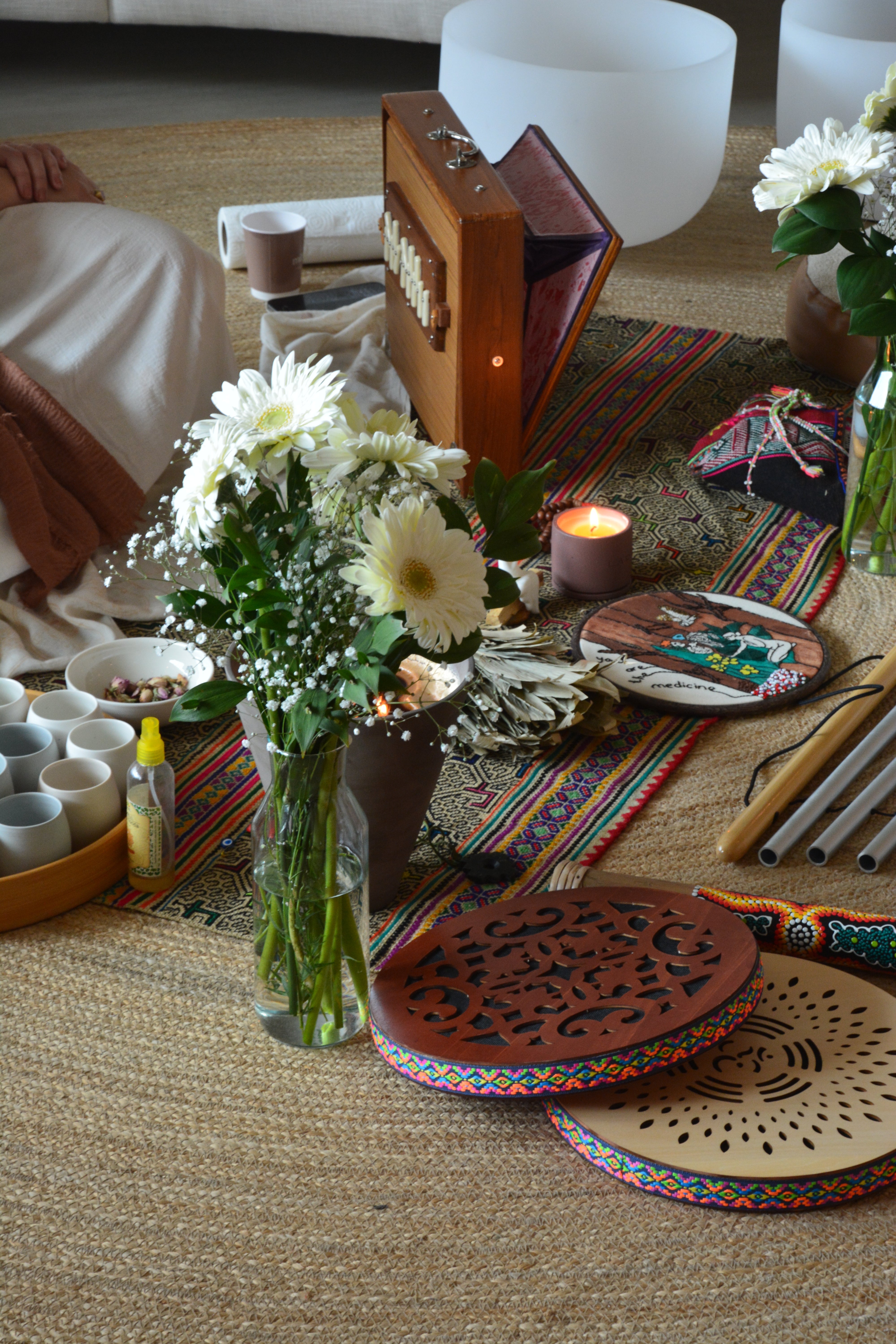 Cacao Ceremony, Breathwork & the Mocha Ritual: A Slower Way to Reset 🤎